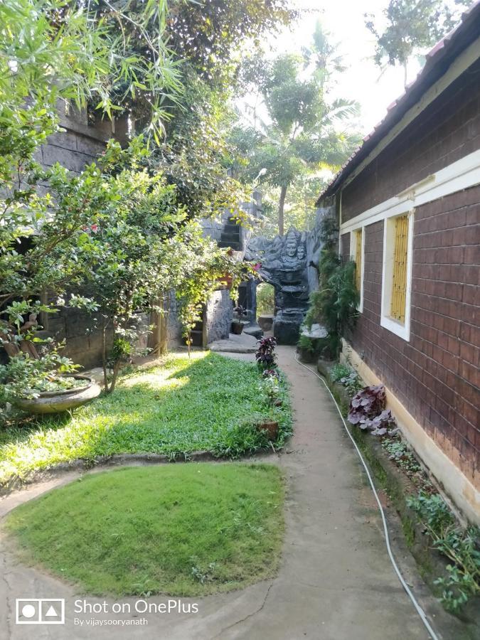 Balarampuram Kalpadiyil酒店 外观 照片